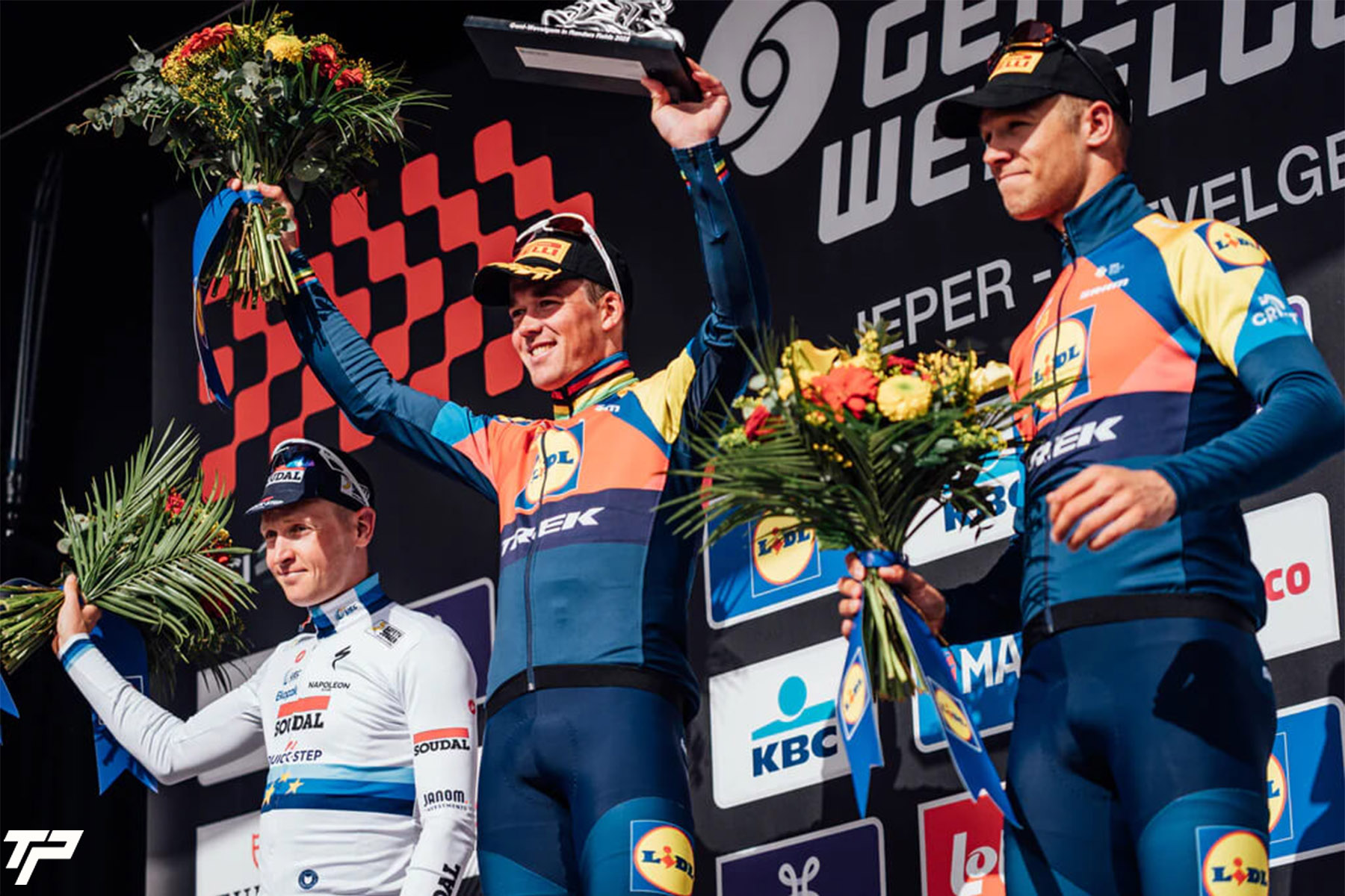 Gent–Wevelgem 2025: total dominance on the cobblestones